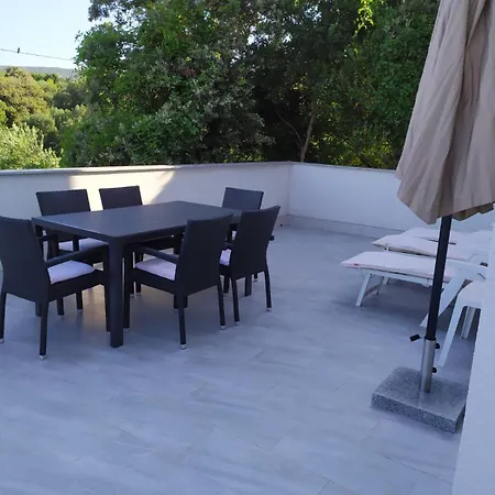 Milenij Apartment Barbat na Rabu